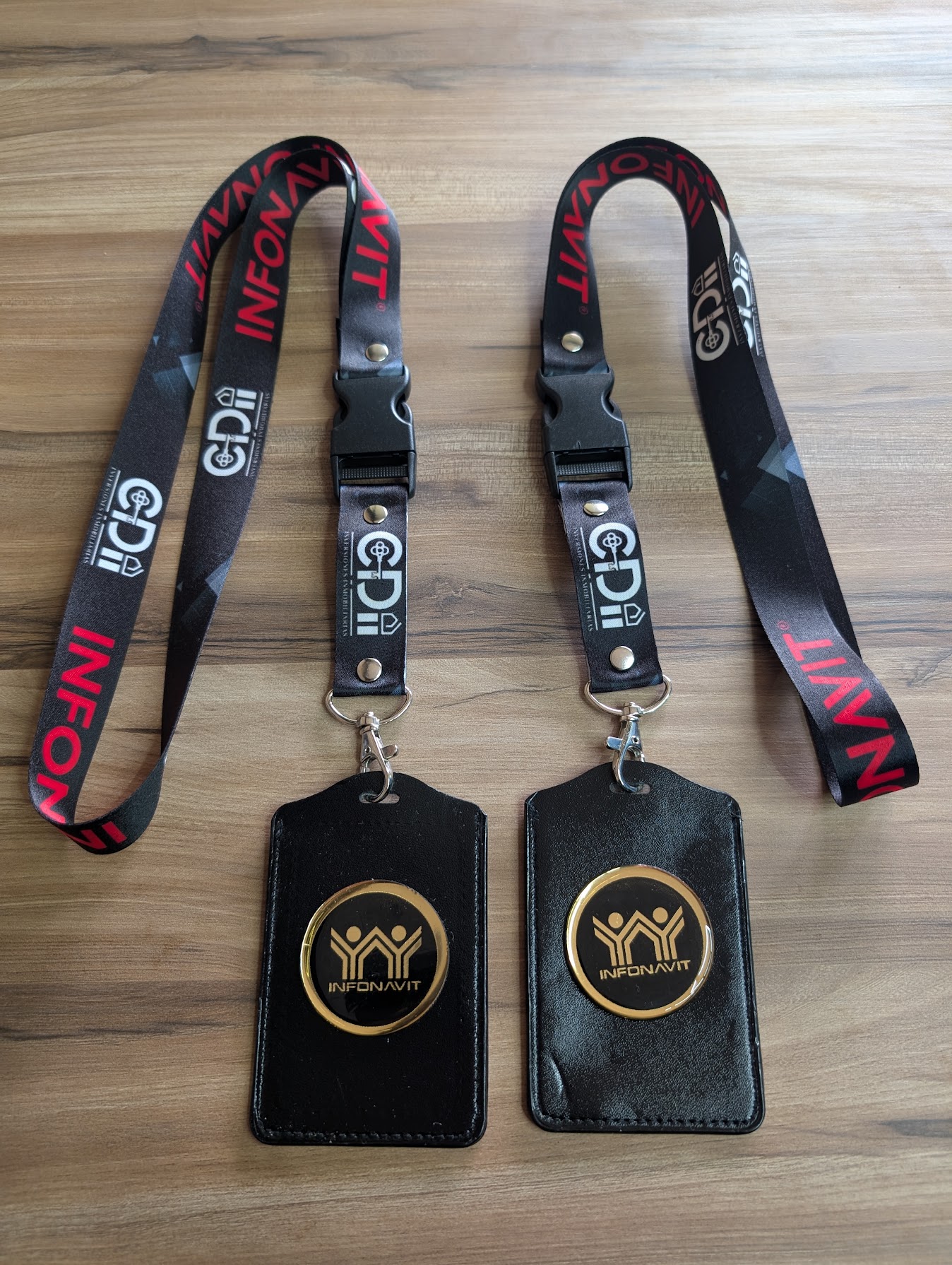 Lanyard y portagafete