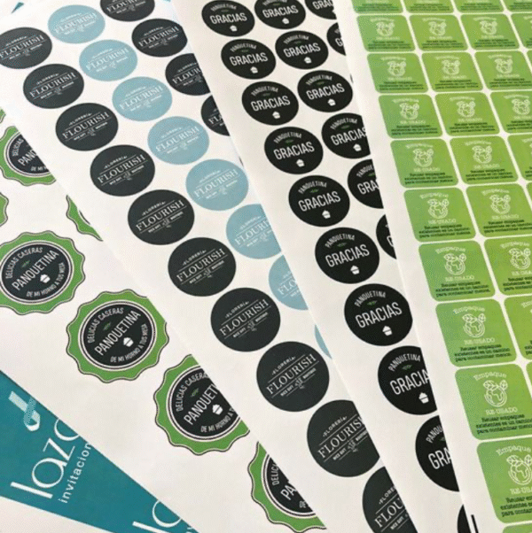 Stickers personalizados paquete 100 piezas - Image 2
